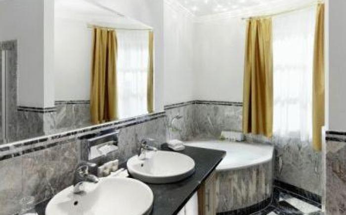 Hotel Weisses Roessl