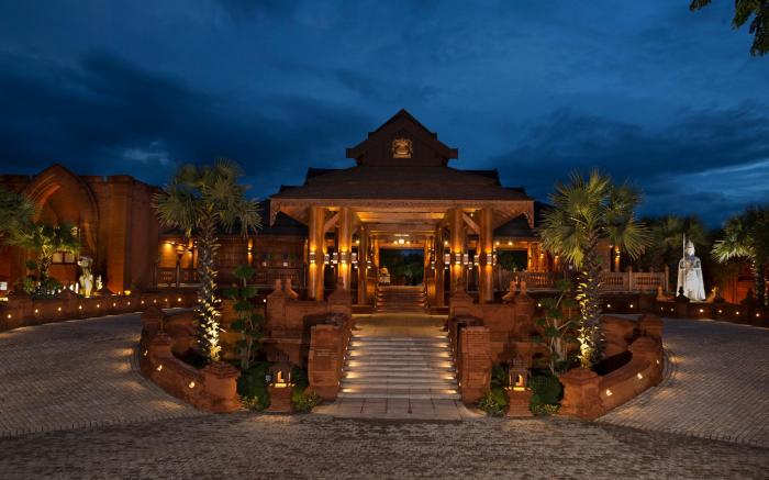 Heritage Bagan Hotel