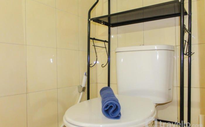 Cozy Living Studio Urbantown Serpong By Travelio
