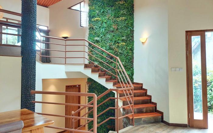 Villa 4-BR Klub Bunga No. 8 Batu Malang