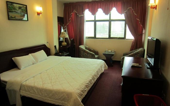 The Sun Hotel