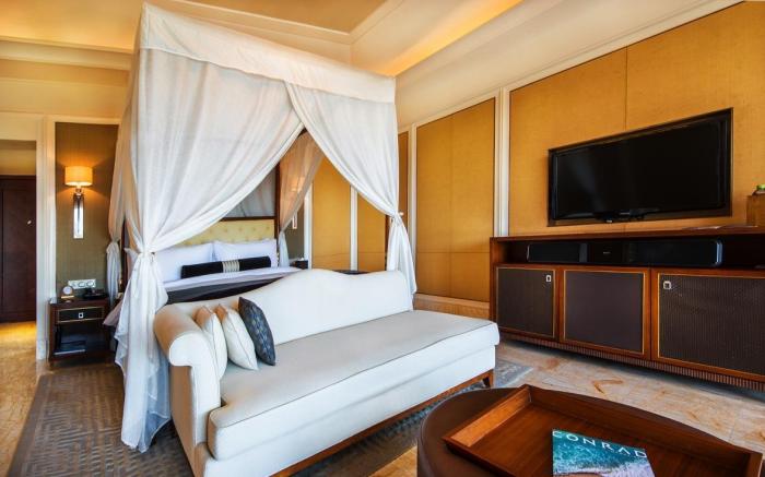 Sanya Haitang Bay Wanda Reign Resort Hotel