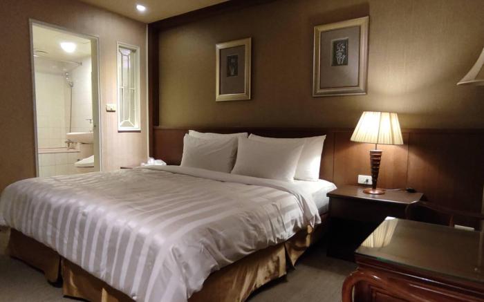 Dahshin Hotel