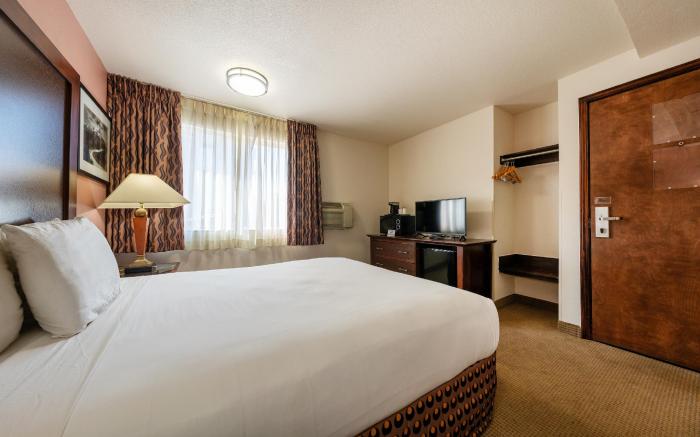 District Hotel by OYO Portland Convention Center