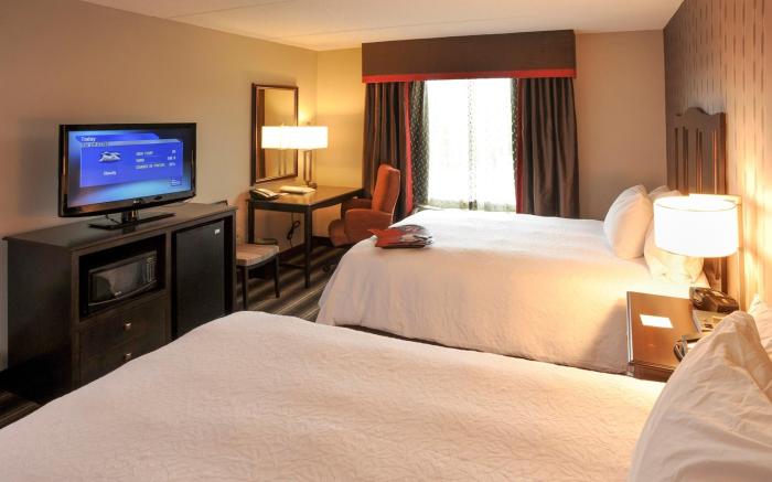 Hampton Inn Neptune/Wall