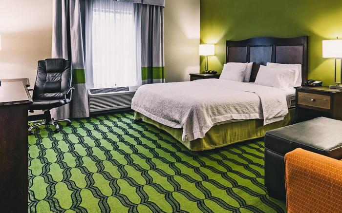 Hampton Inn Niagara Falls Airport