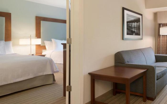 Homewood Suites by Hilton Jacksonville Deerwood Park