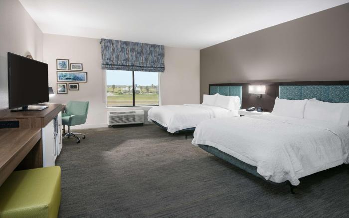 Hampton Inn & Suites by Hilton Portland Corpus Christi, TX