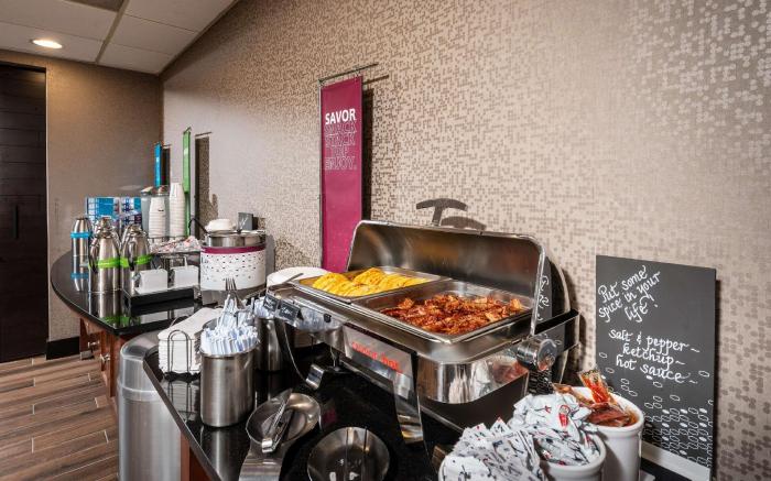 Hampton Inn Fall River Westport