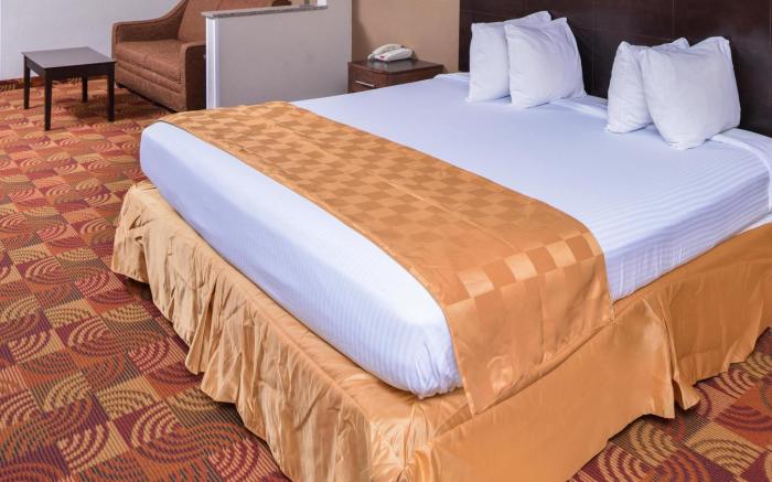 Americas Best Value Inn & Suites Bastrop