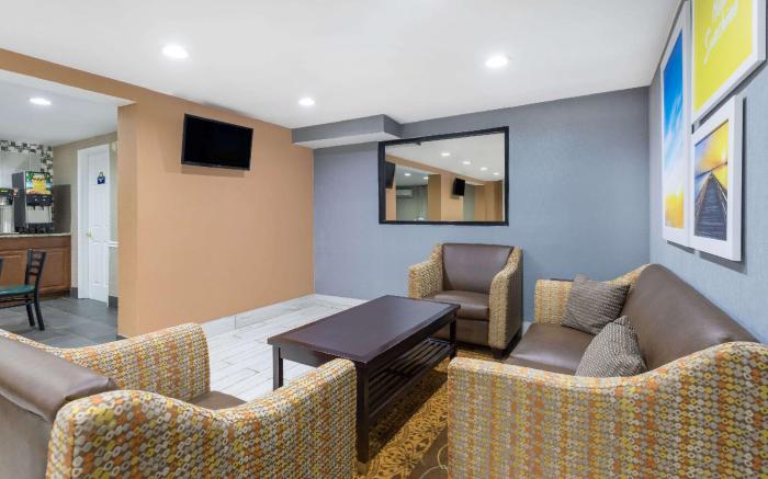 Days Inn by Wyndham Newberry