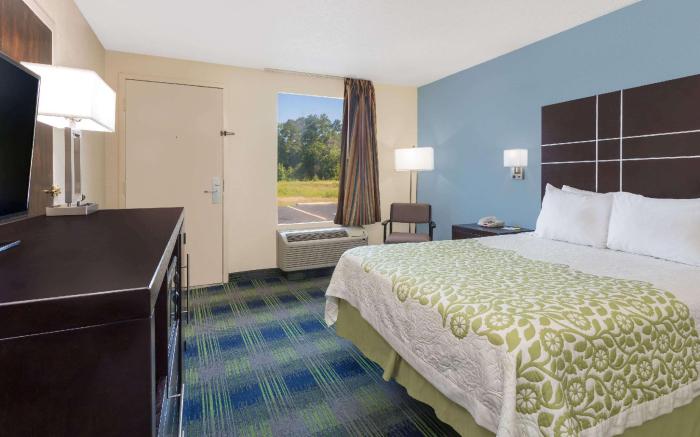 Days Inn by Wyndham Newberry