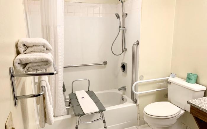 Motel 6 McGraw, NY - Cortland