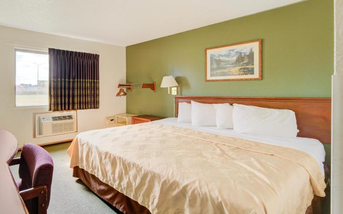 Capital O Amerihost Inn and Suites Kingdom City Hwy 54 MO