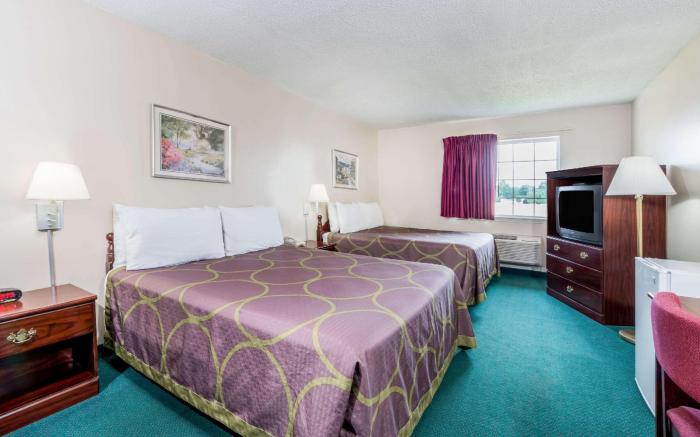 Super 8 By Wyndham Jerseyville