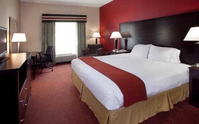 Holiday Inn Express and Suites Atlanta-Johns Creek By IHG