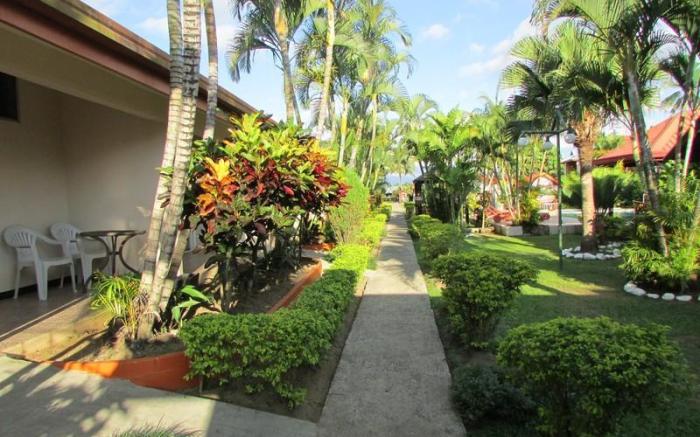 Wailoaloa Beach Resort