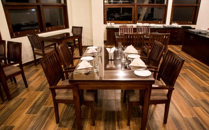 Grand 7 Hotel Kesbewa