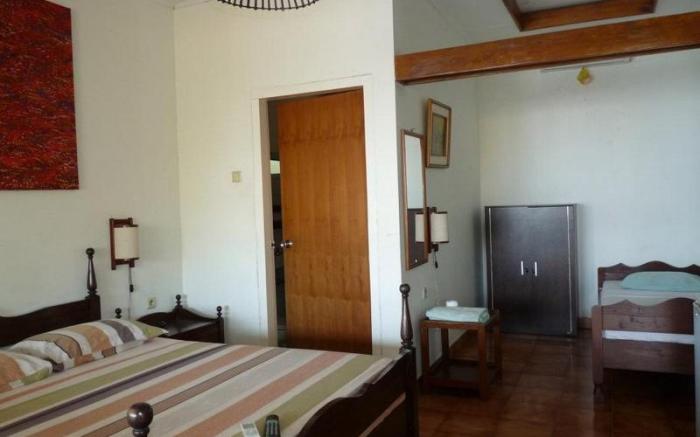 Bunga Ayu Bungalows & Restaurant