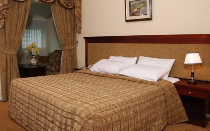 Al Bustan Flats
