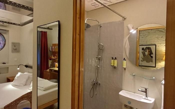Peradays Hotel