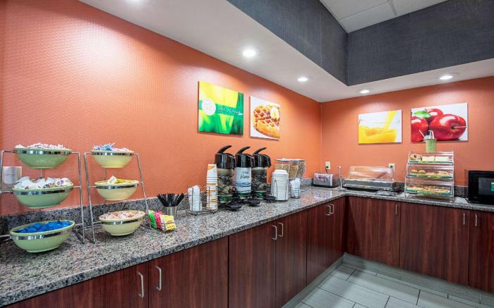 Quality Inn Holly Springs South