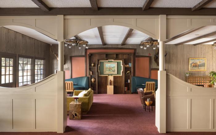 The Virginian Lodge