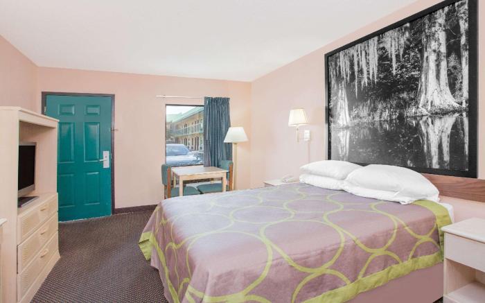 Super 8 By Wyndham Columbia