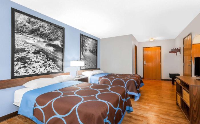 Super 8 By Wyndham Oneonta/Cooperstown