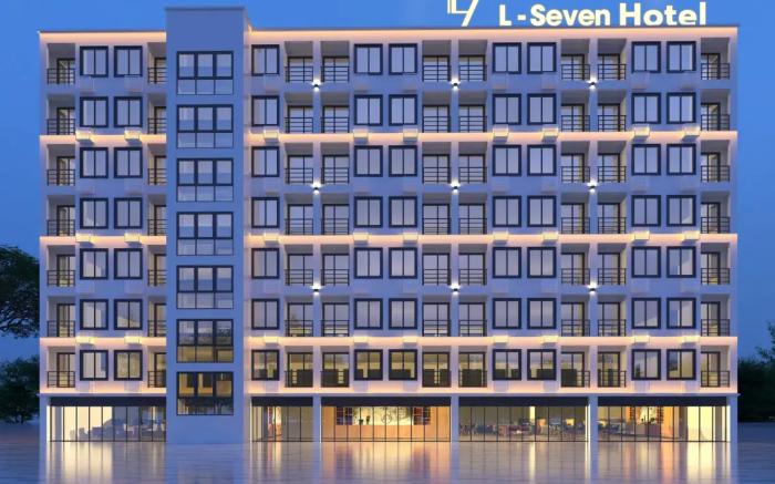 L-Seven Hotel