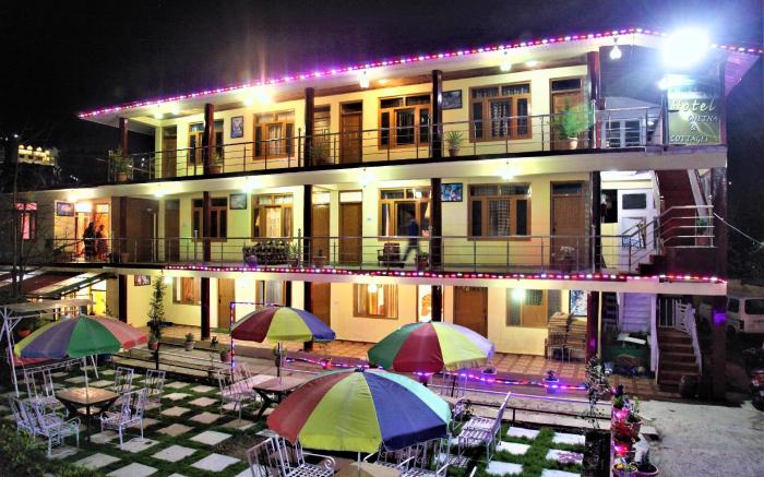 Hotel Chetna & Cottages