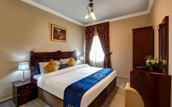 Al Bustan Tower Hotel Suites