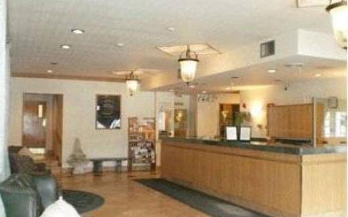 Royal Inn and Suites at Guelph