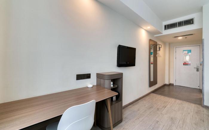 Hanting Hotel Zhuji Datang