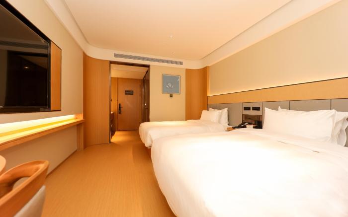 Ji Hotel Kaifeng Broadcasting Tower