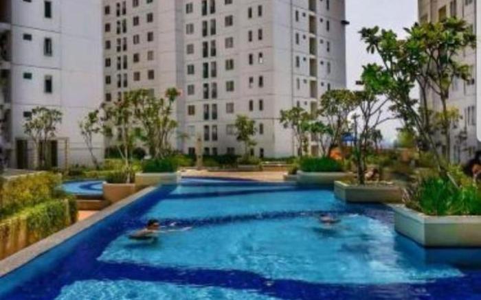 2 Bedroom 4 Roomku.com @ Bassura City Apartment