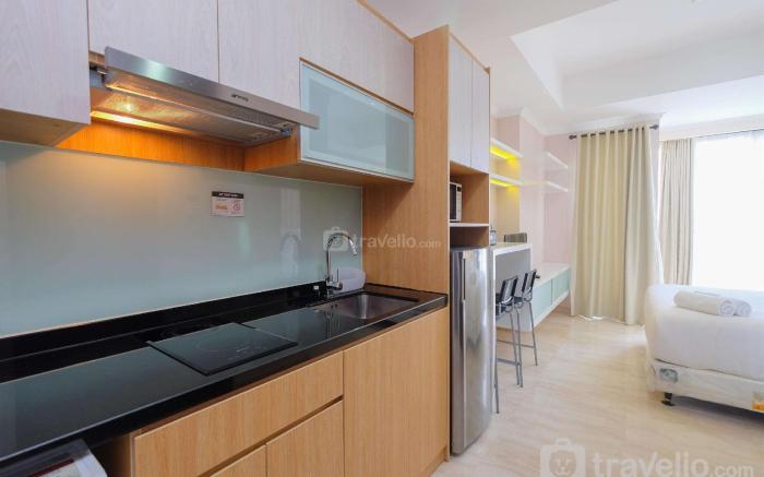 Homey and Comfy Studio at Menteng Park By Travelio