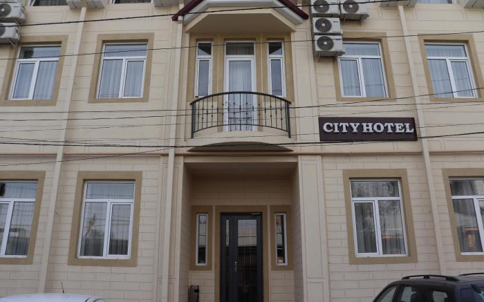 CITY HOTEL