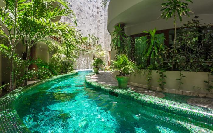 Maya Villa Condo Hotel