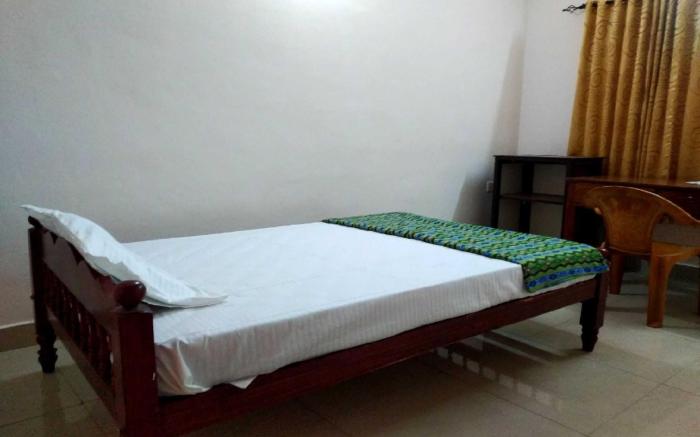 SPOT ON Sana Tourist Home