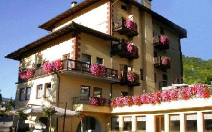 Hotel Corona