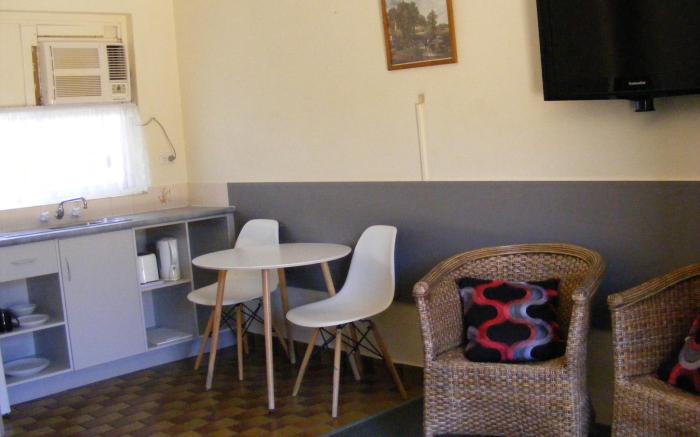 Motel Lodge