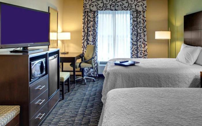 Hampton Inn & Suites Baton Rouge Downtown