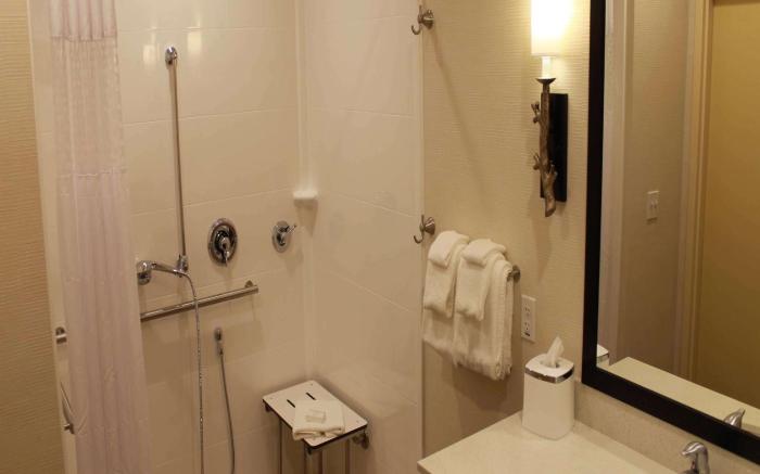 Hampton Inn & Suites by Hilton Stroudsburg Pocono Mountains