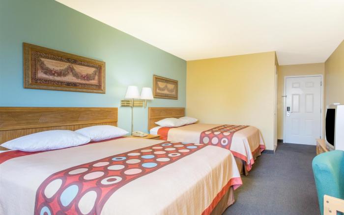 Baymont By Wyndham Phoenix I-10 Near 51St Ave