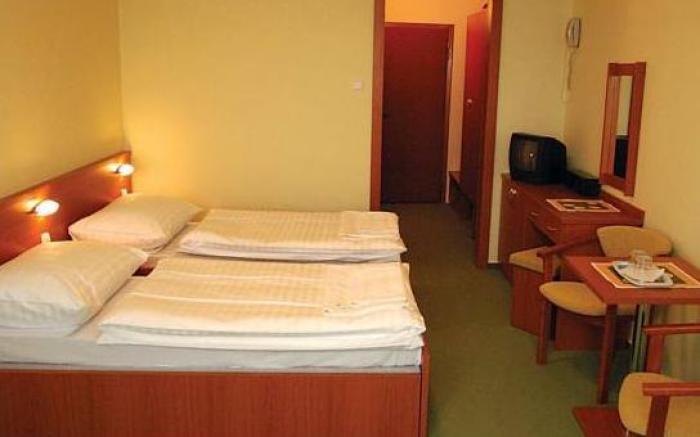 Hotel SOREA HUTNIK I.