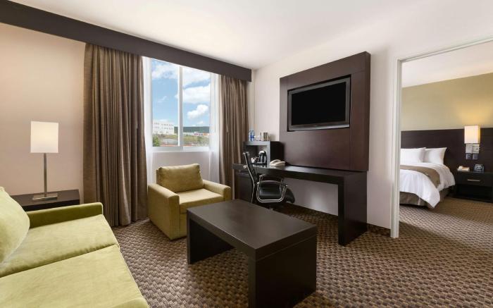 Doubletree Hotel By Hilton Queretaro