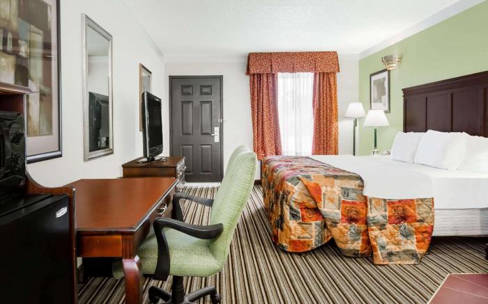 Days Inn by Wyndham Oneonta AL