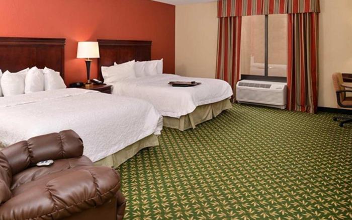 Hampton Inn and Suites Hopkinsville