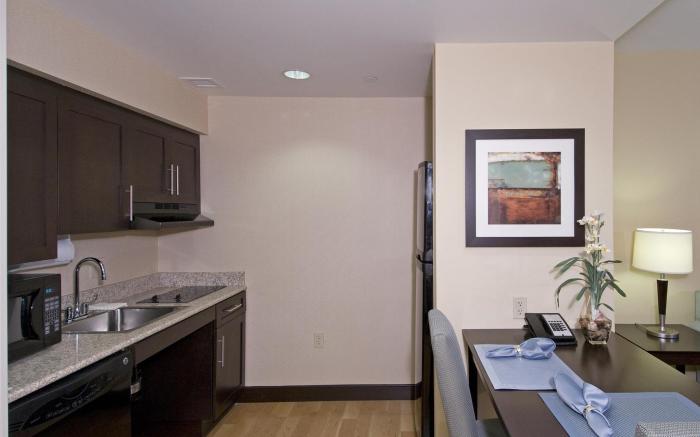 Homewood Suites by Hilton Port St. Lucie-Tradition